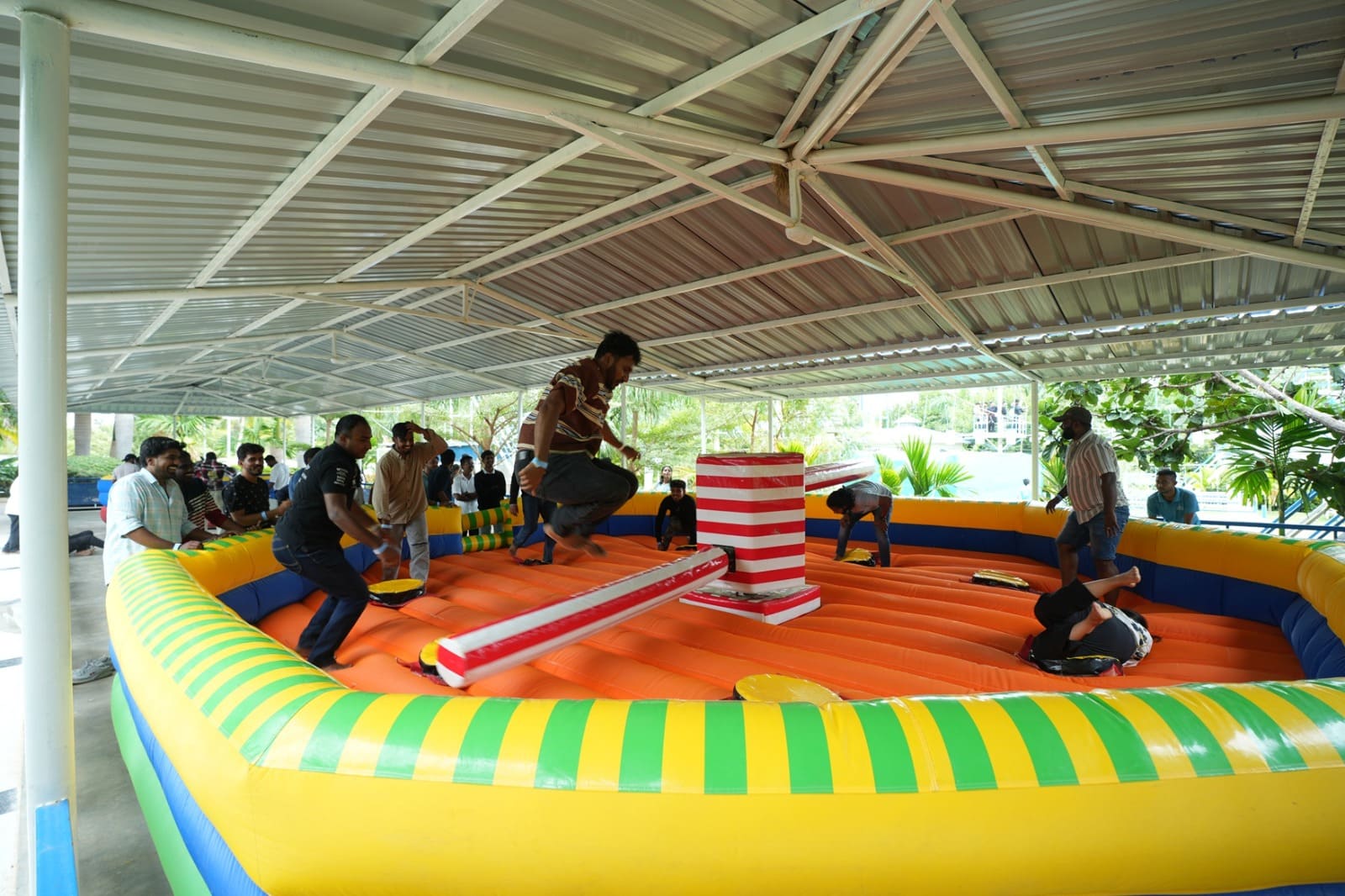 Spacious and well furnished dormitory with cozy beds, interiors, & relaxing ambiance for groups.